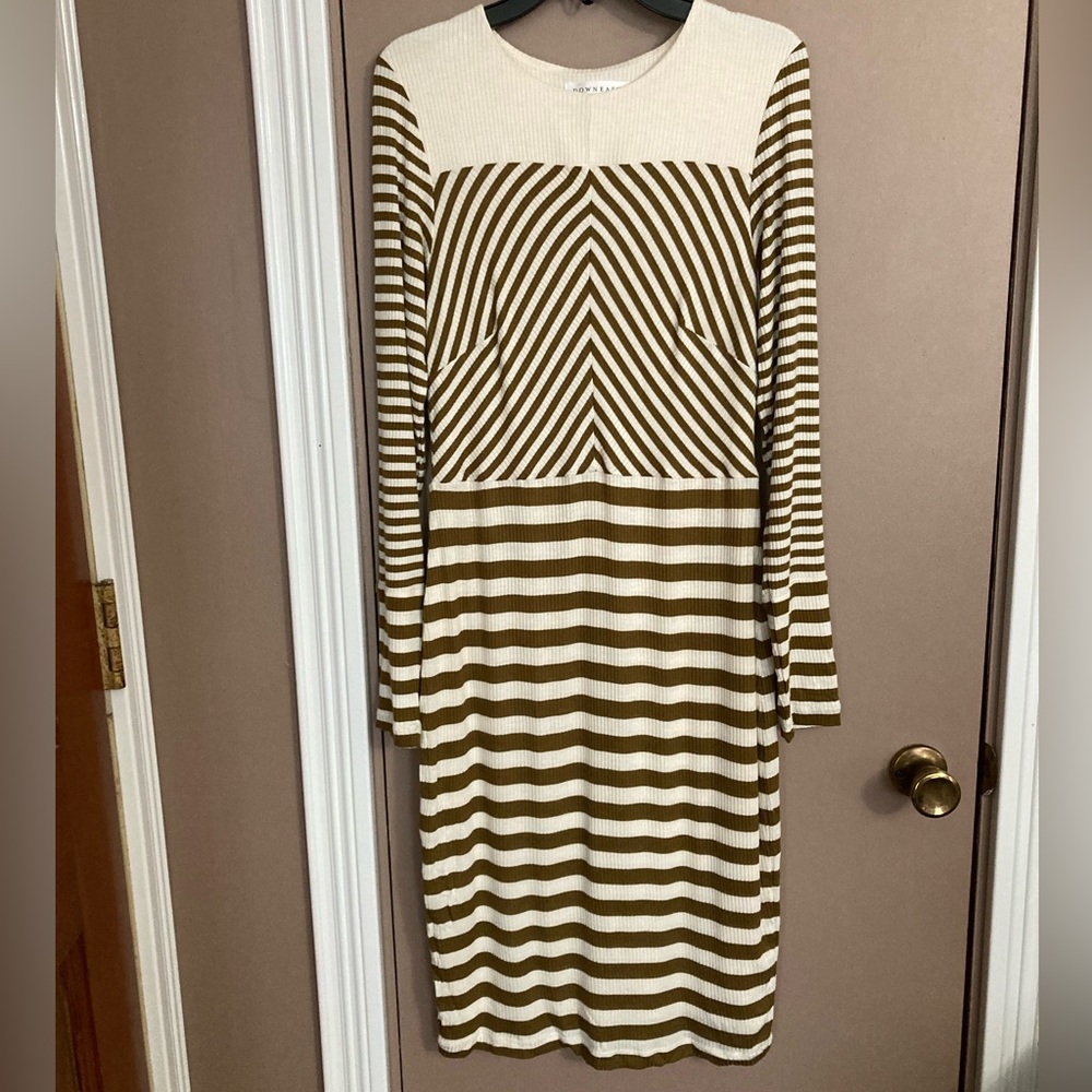 Women’s DOWNEAST Brand Dress NWOT Size XSmall